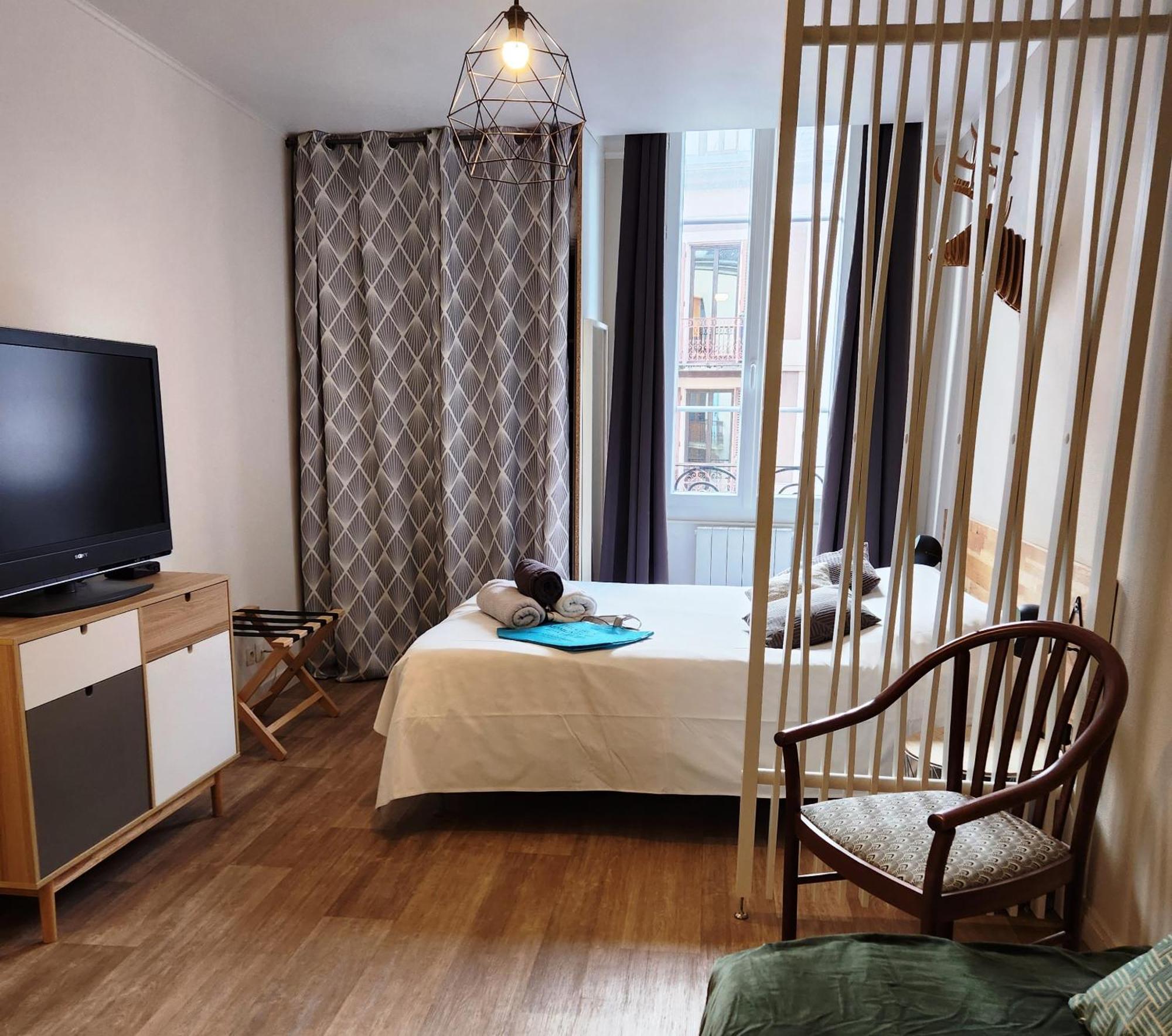 Appartements Epicurieux Hyper Centre Ville, Calme - Sejouraixlesbains 엑스레뱅 객실 사진