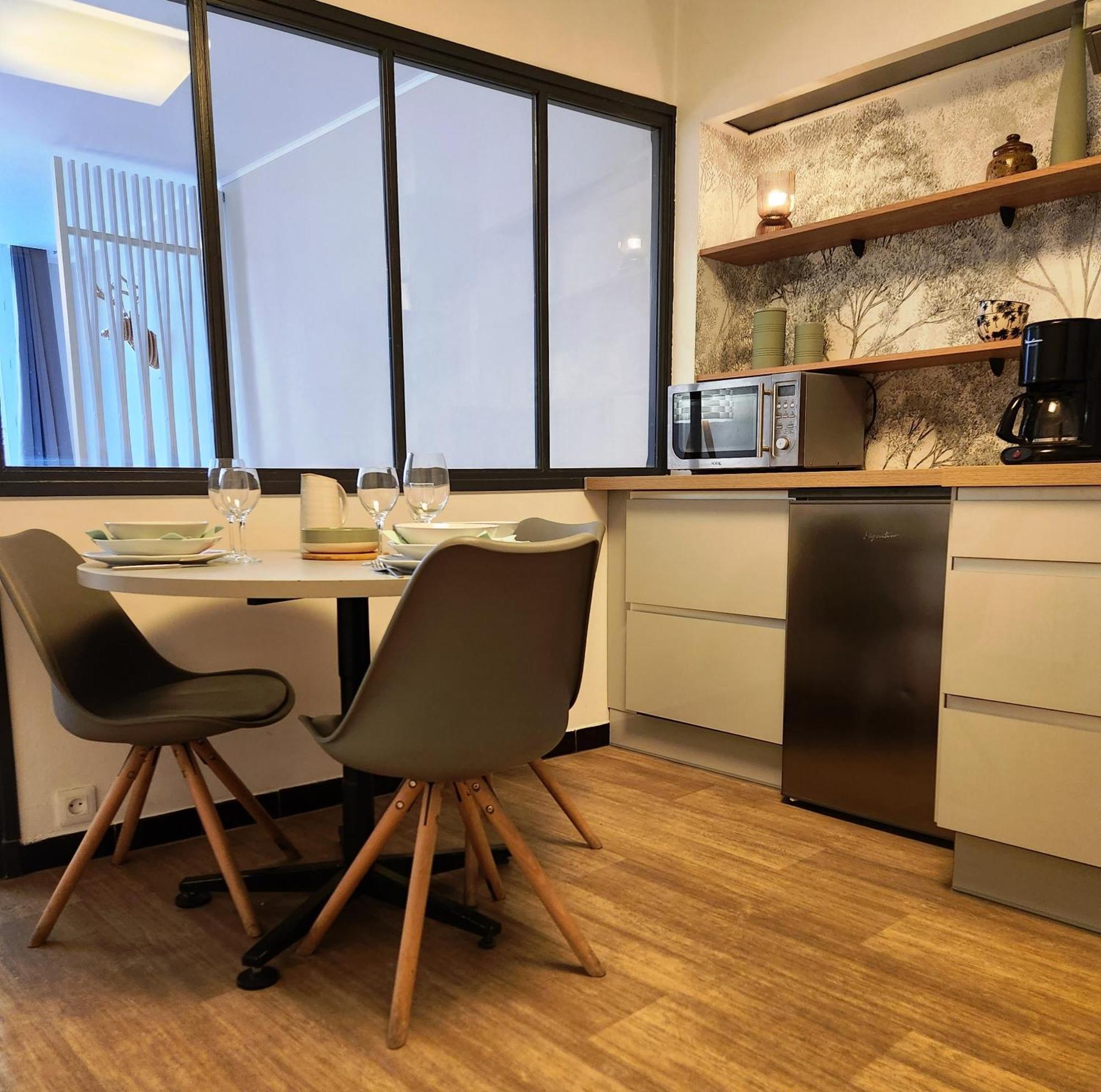 Appartements Epicurieux Hyper Centre Ville, Calme - Sejouraixlesbains 엑스레뱅 객실 사진