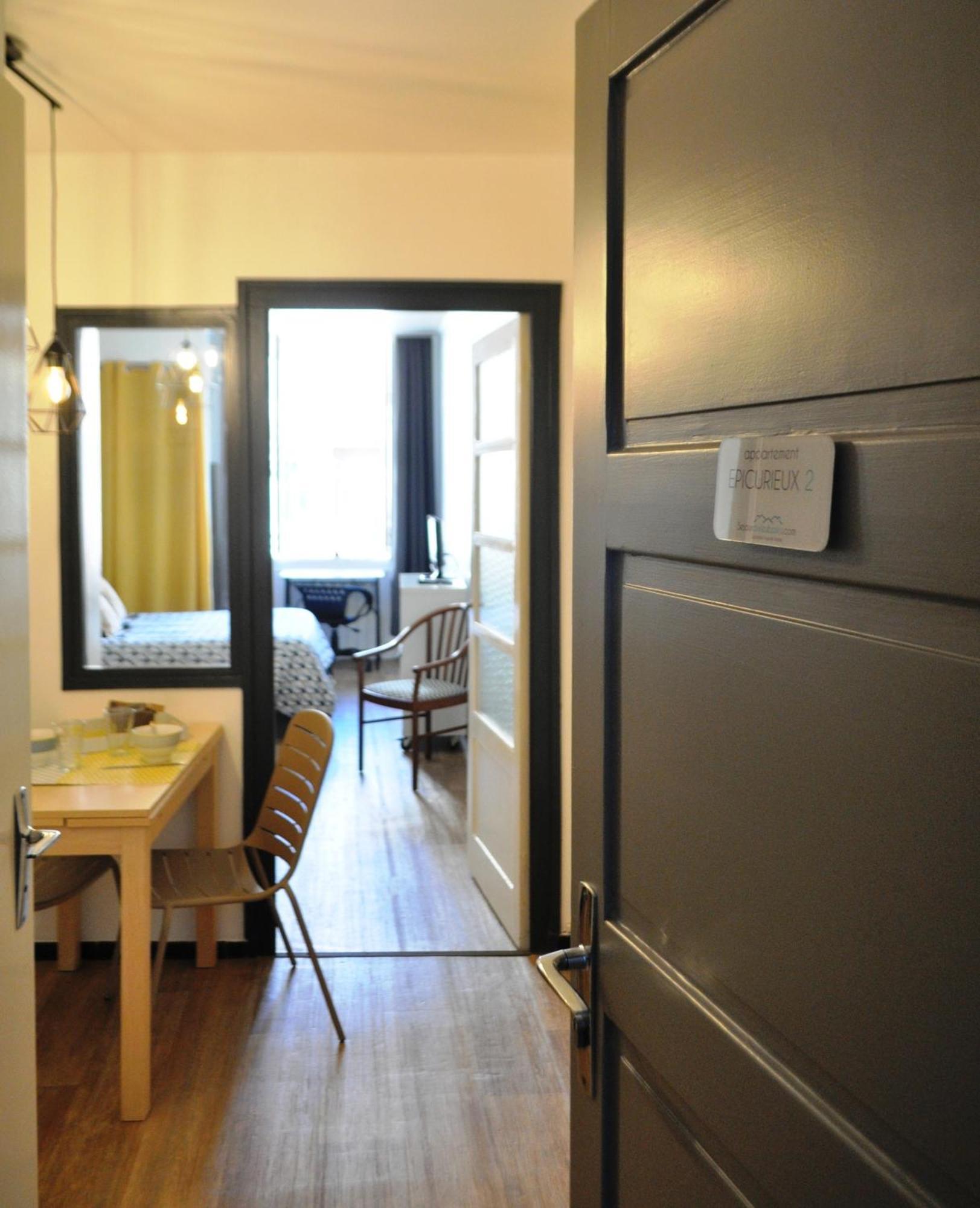Appartements Epicurieux Hyper Centre Ville, Calme - Sejouraixlesbains 엑스레뱅 객실 사진