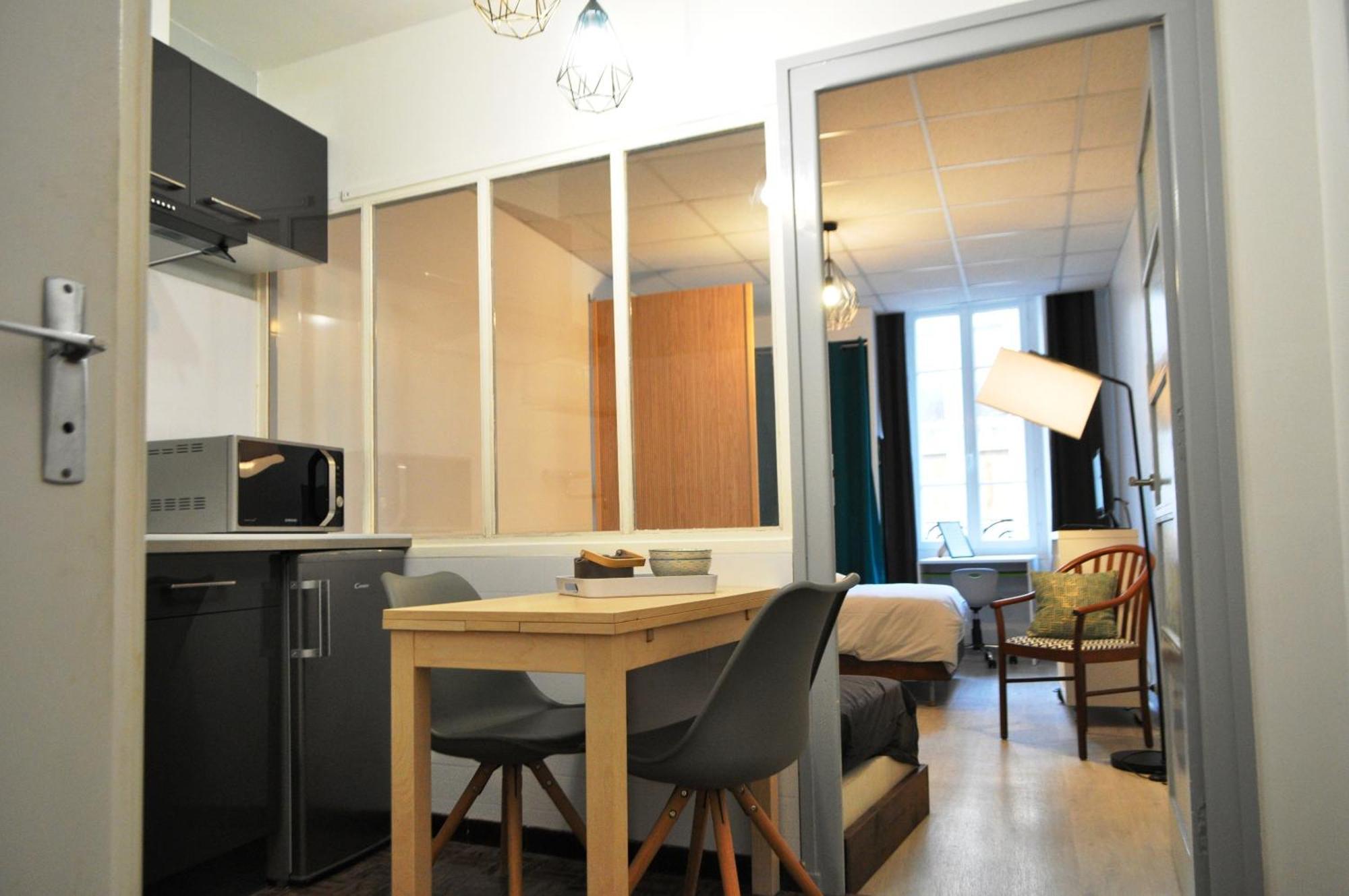 Appartements Epicurieux Hyper Centre Ville, Calme - Sejouraixlesbains 엑스레뱅 객실 사진